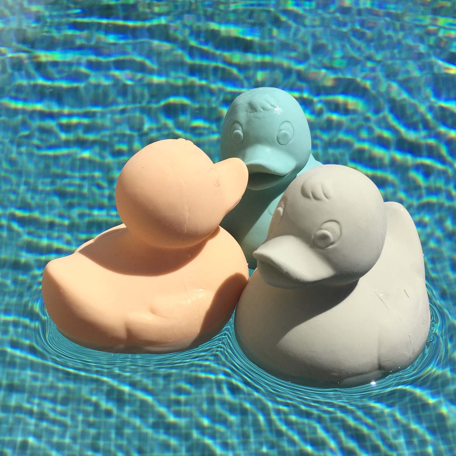 Elvis the Duck Nude Bath Toy - Image 4