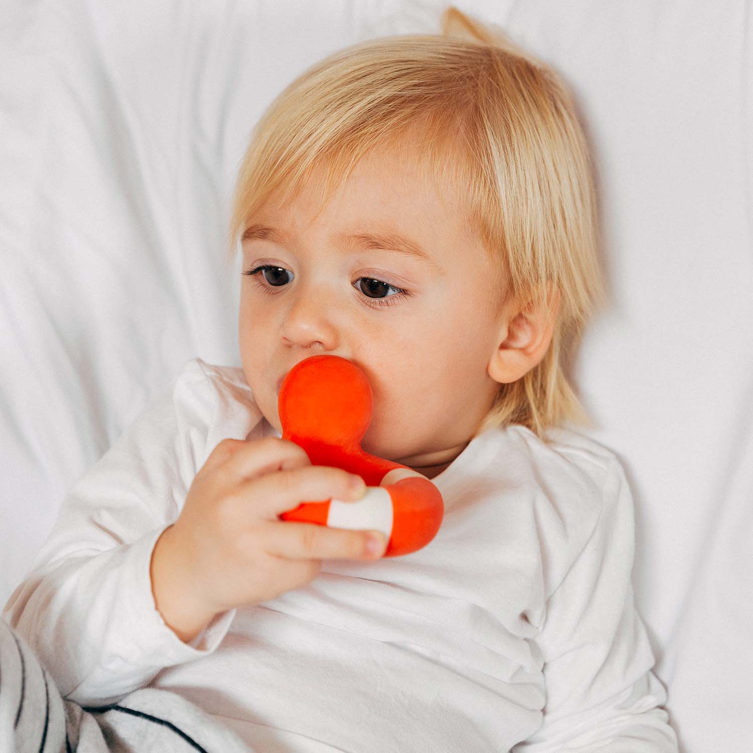 Flo the Floatie Red Bath Toy - Image 2
