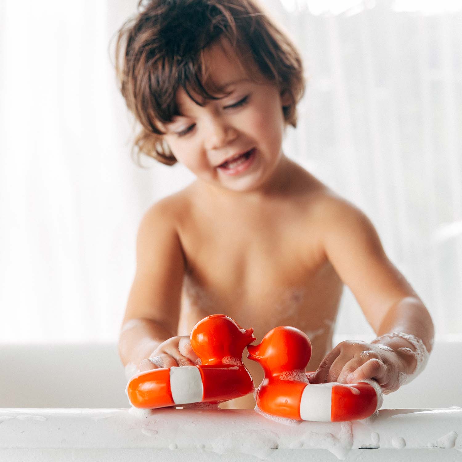 Flo the Floatie Red Bath Toy - Image 6