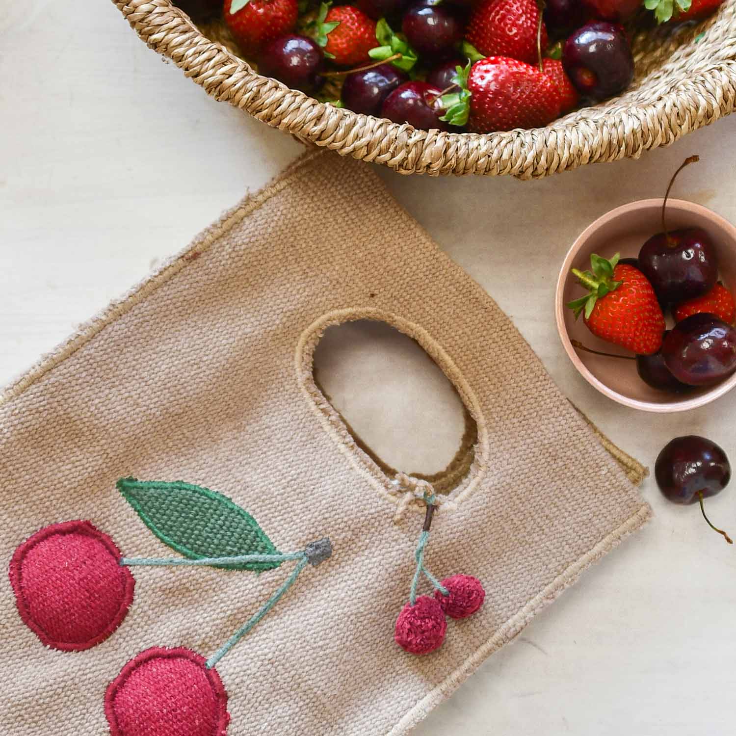 Mery the Cherry Lunch Bag - Image 2